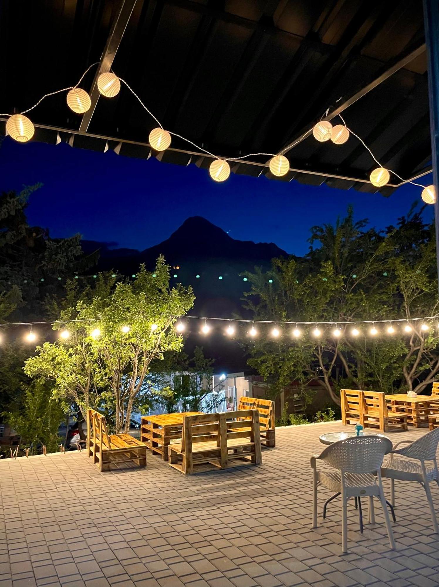 Planet Kazbegi Hotel Exterior photo